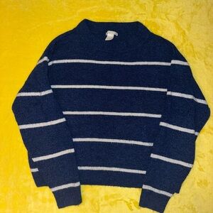 H&M Women’s Navy and White Striped Crewneck Sweater